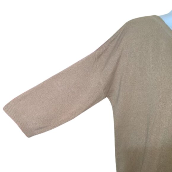 ---  Original Soft,  Lightweight Beige Sweater Size Medium - Picture 2 of 3